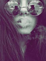 Black And White Glasses Photography Pin By Photo Styling Crafts W Kris On Birds White Photography Hipster Girls Black And White Photography