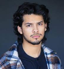 Xolo maridueña was born in los angeles, california on june 9, 2001 and started acting professionally in 2011. Xolo Mariduena Wiki Age Net Worth Girlfriend Family Biography More Thewikifeed