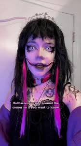 Fx Makeup with Scar Glue