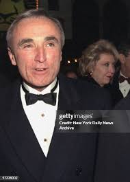 15,185 Manhattan Ford Stock Photos, High-Res Pictures, and Images