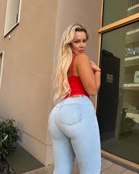 10 Unseen Jolie Beckers Photos Leaked: A Private Life Exposed? | 🚨  Breaking Gossip You Must See!