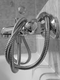 Diese modelle sind sehr praktisch, weil sie den wasserdruck in der dusche um bis zu 200 % erhöhen. Duschkopf Armatur Dusche Kostenloses Foto Auf Pixabay