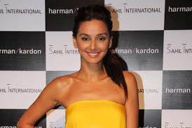 Following her return to india, she began hosting several shows in hindi television and events, besides working as a model and a singer as well. Shibani Dandekar Takes The Padman Challenge Asks One Indian Cricketer To Follow Suit