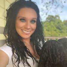 Cassandra Lively's Instagram, Twitter & Facebook