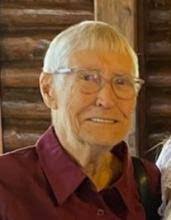 Alice Nicely's Instagram, Twitter & Facebook