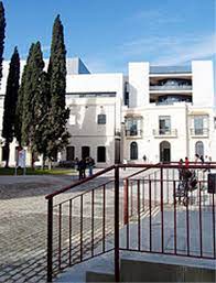 ¿qué facultades integran los derechos reales? Galeria De Imagenes Sede Facultad De Derecho