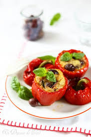 Poivrons Farcis Au Thon A La Burrata Et Aux Olives Un Dejeuner De Soleil Poivrons Farcis Recette Cuisine Italienne Recettes De Cuisine