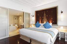 تصاميم حمامات داخل غرف النوم للمنازل العصرية ديكورموز