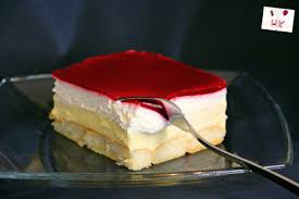 2 backen und boden aushöhlen form auf dem rost in den backofen schieben. Kuchen Ohne Backen Himbeer Puddingcreme Schnitten Kolac Bez Pecenja Kremaste Kocke Sa Preljevom Od Malina Hanuma Kocht Der Zweisprachige Foodblog