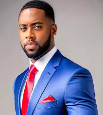 Eric Irvin's Instagram, Twitter & Facebook