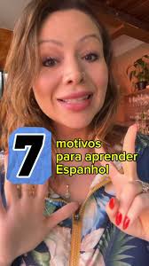 Hoje é dia do Espanhol, então é uma ótima oportunidade para apresentar 7  motivos do porquê é tão importante estudá-lo, não é mesmo?! E tu? Já estuda  espanhol ou vai começar comigo? 🥰 Besos da Beta 💜 ...