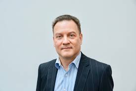 Hay obtained his doctorates from the university of oxford where he remains a member of congregation. Prof Simon Harrison Peter Maccallum Cancer Centre
