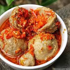 Salah satu yang tak boleh diabaikan yaitu sambal bakso. Pin Oleh Naya Vefra Di Food And Drink Makanan Dan Minuman Ide Makanan Makanan Pedas