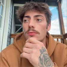 Where to find a 31x10.5x15 tire in North Portland?