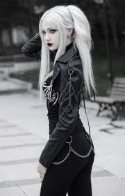 Boss La Nữ Phụ Thien Kim Hao Mon Gothic Outfits Blonde Goth Hot Goth Girls
