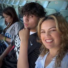 The @dodgers hit it out of the park for our families this month! They  invited families from our Pacoima FamilySource Center (FSC) and Gang  Reduction & Youth Development (GRYD) programs to Dodger