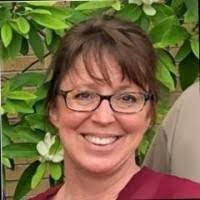 Heather Couch's Instagram, Twitter & Facebook