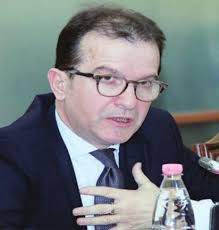 ZaPtuesit e “astirit” gjakosiN PoLiciNe me mbeshtetjeN e Pd