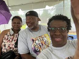 Get your class a customize banner for this years homecoming .