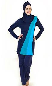 Anda juga bisa mendapatkan baju olahraga muslimah syar'i yang tetap modis dan kekinian. 16 Model Baju Senam Muslim Terbaru Modis Dan Trendy