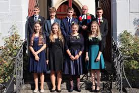 Bank, deutsche bank ag, commerzbank ag, volksbank ebingen eg, sparkasse zollernalb +++ alsdorf. September 2020 Ev Kirche Nabern