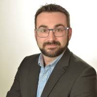 100+ perfiles de «Deibert»