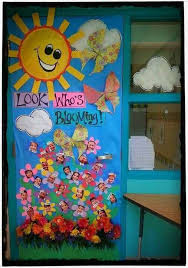 Maybe you would like to learn more about one of these? Everything S Coming Up Roses Spring Classroom Door Classroom Door Displays Spring Door Decoration