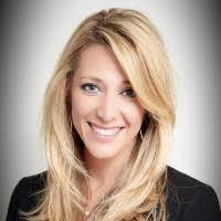 Stephanie Isenberg's Instagram, Twitter & Facebook