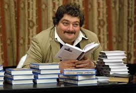 Дмитрий львович быков (47 лет) родился в москве. Dmitrij Bykov Dmitry Bykov Biografiya Lichnaya Zhizn Semya Foto 2021 Uznaj Vsyo