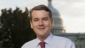 Bennet taps Hollywood to up fundraising lead
