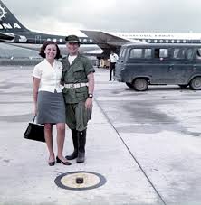 1968 Danang Vietnam Pan Am Flight Attendant Maureen Vanleeuwen Poses With An Australian Soldier With An Over Pan Am Stewardess Pan Am Pan American Airlines