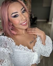 April Westbrook's Instagram, Twitter & Facebook