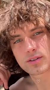 I see a memory, I never realized, how happy you made me, oh, Mandy @William  White #whiteyy18 #williamwhite