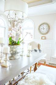 It's a central gathering place where anyone can pull up a seat and feel instantly at home. Winter In The Dining Room Tips For A Room That Shines Stonegable