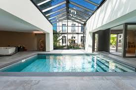Piscine Interieure En Beton Diffazur Piscines