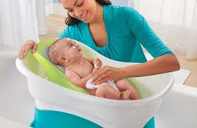 Summer Infant Comfort Height Bath Center With Step Stool