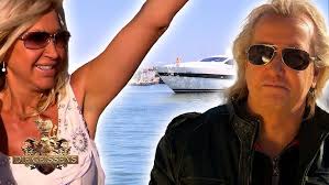 Das Jetset-Leben! 🤩 Solo-Auftritt und eine Menge Business! 😎