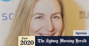 Joanna Knott's Instagram, Twitter & Facebook