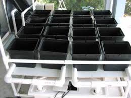 Flood lights sometimes tend to stop working over time eventhough nowadays they use led's. Easy Diy Pvc Hydroponics Stand Clever Design Cheap To Build