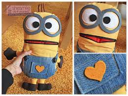 Sorgenfresser schnittmuster diy nähen baby baby nähen stricken patchwork stickdatei kostenlos monster nähen eulen nähen eulen kissen handwerk und basteln. Ein Kummerfresser Minion Fur Meine Freundin