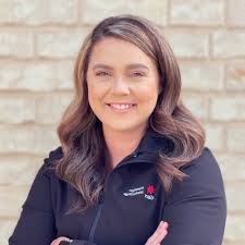 Millie Bourke (@BourkeMillie)