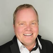 Chris Dingle's Instagram, Twitter & Facebook