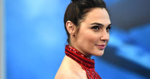 National geographic is having israeli actress gal gadot host their program, impact, where episode 5 highlights the displacement of indigenous people.gal gadot served in the israeli military as a combat trainer during israel's brutal 2006 war in lebanon when indiscriminate israeli airstrikes killed about 900 civilians. What Did Gal Gadot Do In The Israeli Army She Spent Two Years In The Military