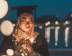 Ini menunjukkan betapa uitm telah banyak memberi peluang pendidikan tinggi kepada bangsa melayu dan bumiputera sejak ditubuhkan pada malahan, uitm bukan sahaja berupaya mencetus ledakan dari sisi. Konvo Projects Photos Videos Logos Illustrations And Branding On Behance