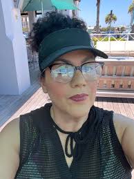 My 43 year old auntie told me her secret: Mix this with Vaseline then apply 