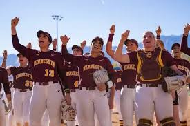 Gopher Volleyball Holds Annual Banquet