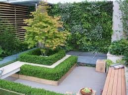 Keberadaan taman mampu membuat suasana rumah menjadi lebih asri dan sejuk. 30 Desain Taman Depan Rumah Minimalis Sederhana Rumahku Unik