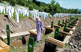 The events in srebrenica in july 1995 were foreshadowed in two documents created as early as 1992. Srebrenica Massaker Muslime Im Stich Gelassen