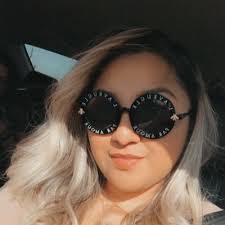 Alysha Cummings's Instagram, Twitter & Facebook