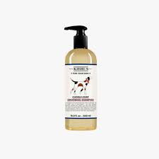 Is your dog is suffering from infections or inflammations? The Best Dog Shampoos To Pamper Your Pet In Style Ouai Aesop Malin Goetz And More Vogue